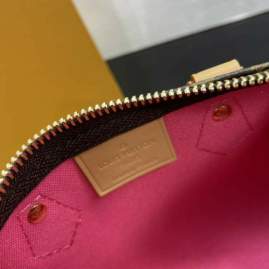 Picture of Louis Vuitton Handbags _SKUfw147921150fw